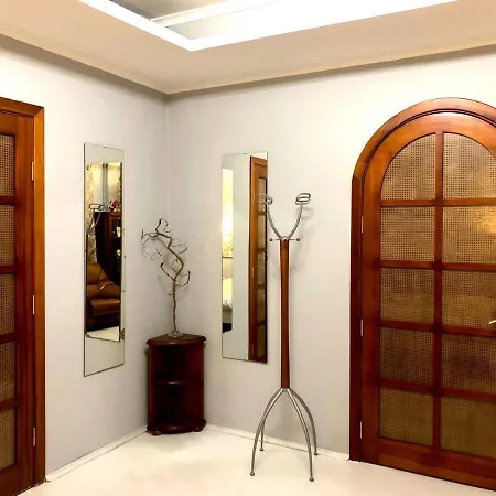 Apartment In City Center *